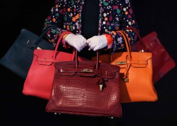 Nghệ thuật dẫn lối thành công từ những thương hiệu siêu xa xỉ